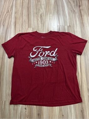 Ford Men’s Crimson Graphic Short Sleeve Tee